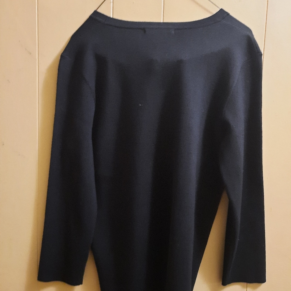 Sweater - Picture 2 of 2
